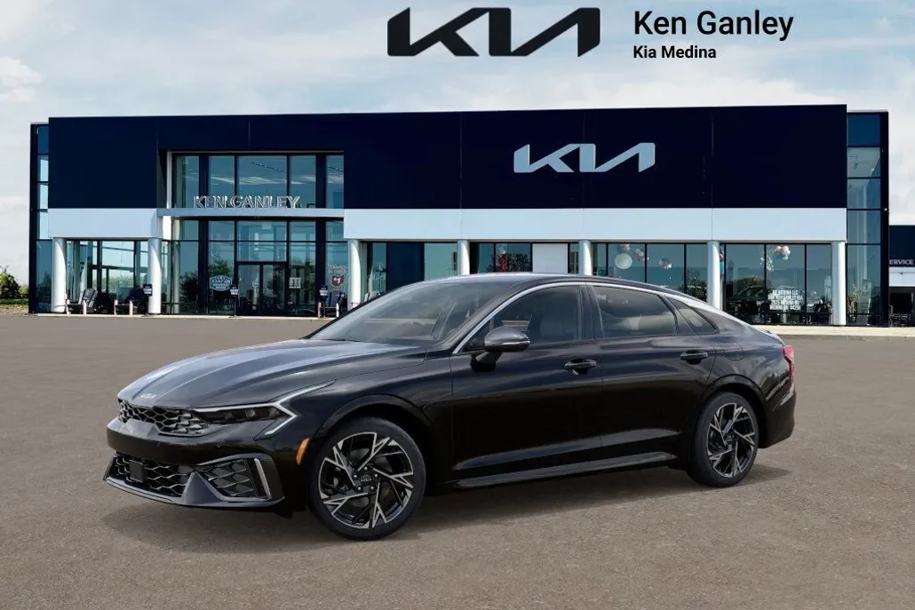 2026 Kia K5 GT-Line photo 1