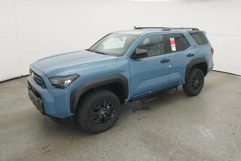 2025 Toyota 4Runner SR5 photo 1