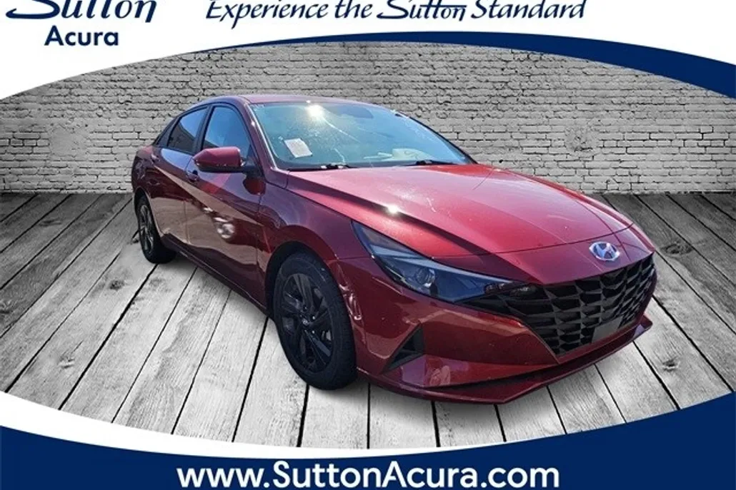 2021 Hyundai Elantra SEL photo 1