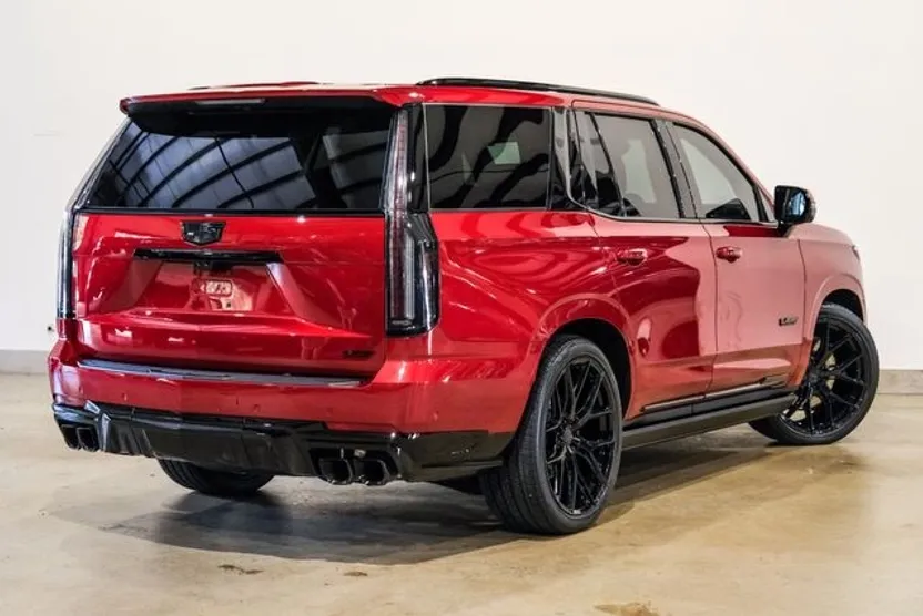 2025 Cadillac Escalade Base photo 1