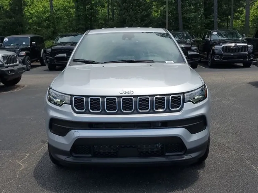 2025 Jeep Compass Sport photo 1