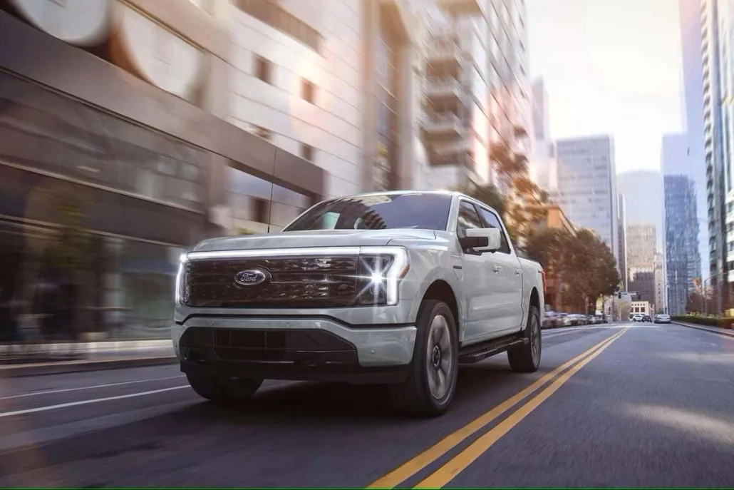 2025 Ford F-150 Lightning photo 1
