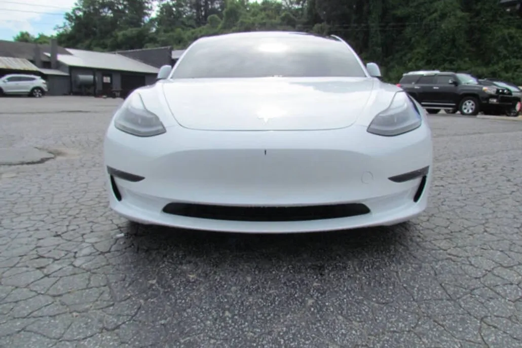 2021 Tesla Model 3 Long Range photo 1