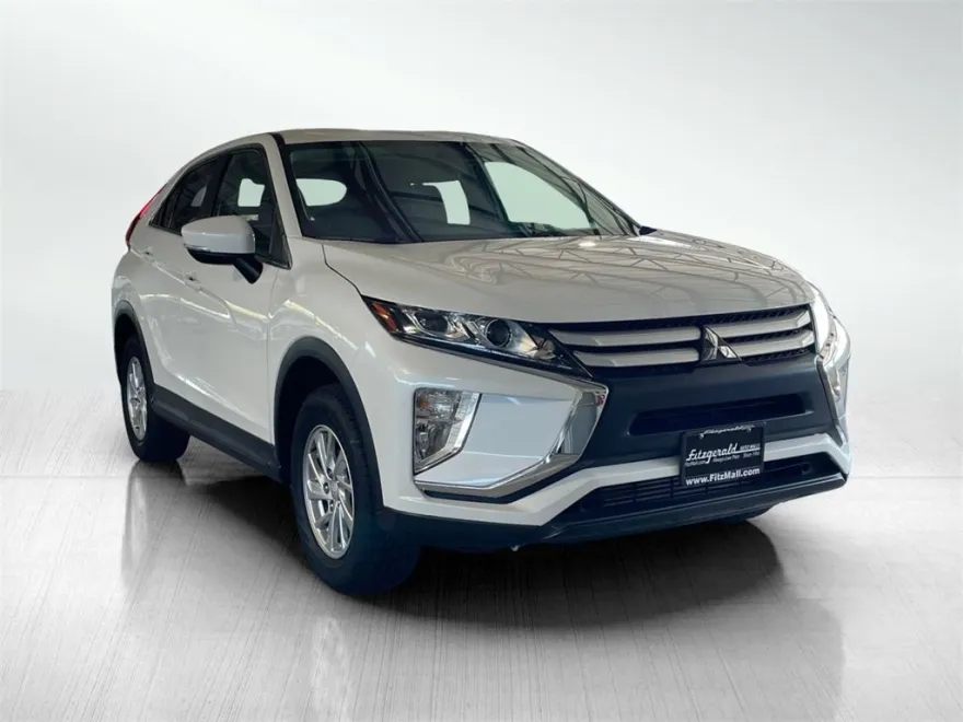 2018 Mitsubishi Eclipse Cross ES photo 1