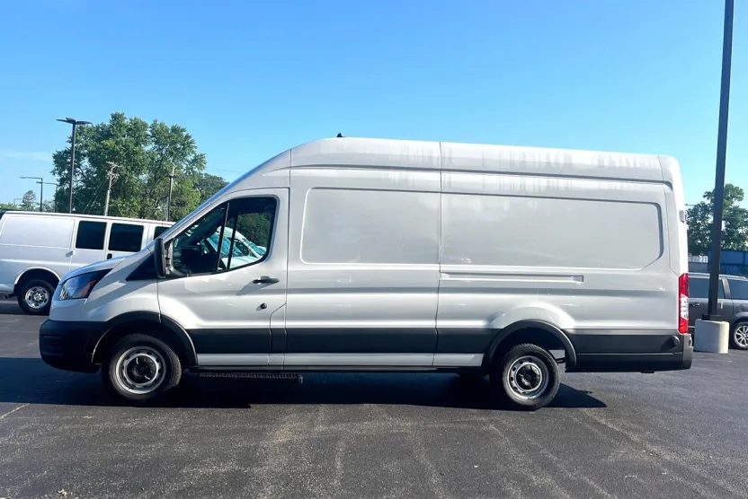 2025 Ford Transit Cargo Van photo 1