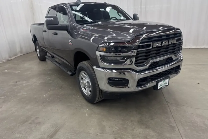 2025 Ram 2500 Tradesman photo 1
