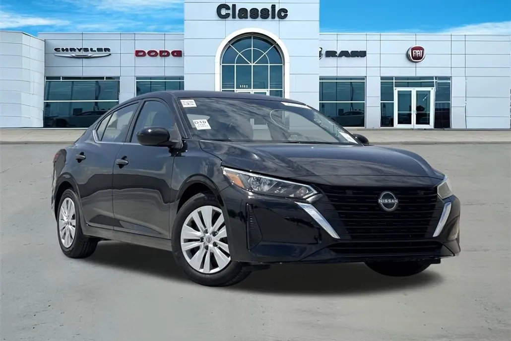 2025 Nissan Sentra S photo 1