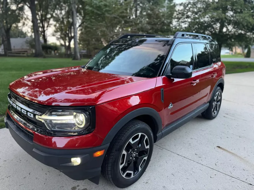 2022 Ford Bronco Sport Outer Banks photo 1
