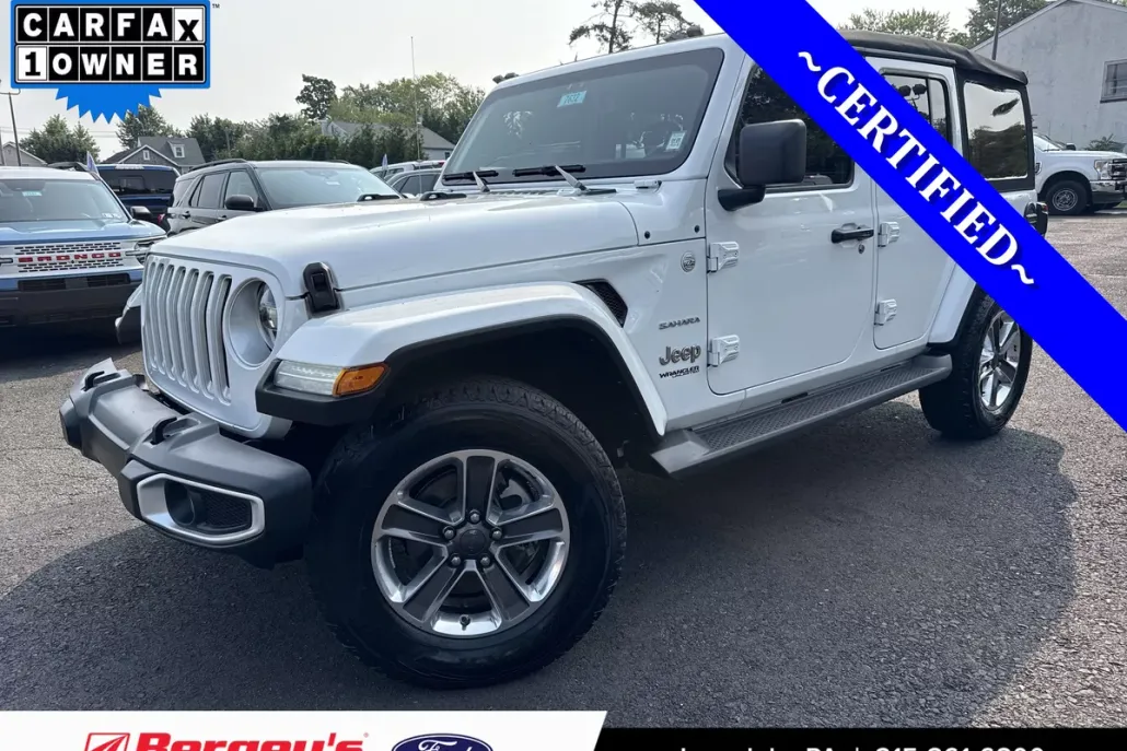 2022 Jeep Wrangler Unlimited Sahara photo 1