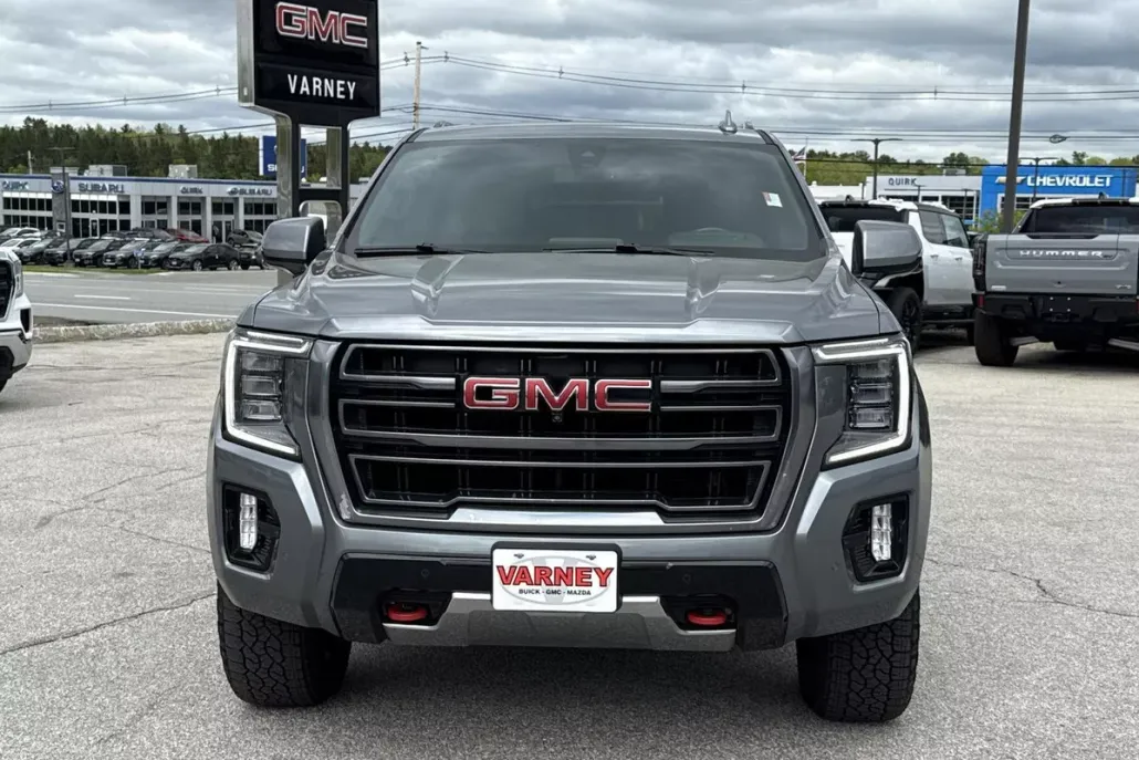 2021 Gmc Yukon XL AT4 photo 1