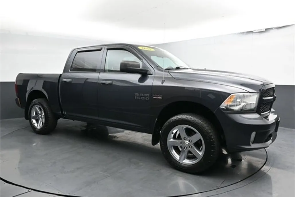 2015 Ram 1500 Express photo 1