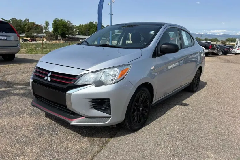 2023 Mitsubishi Mirage G4 Black Edition photo 1