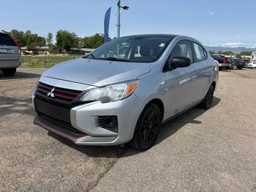 2023 Mitsubishi Mirage G4 Black Edition photo 1