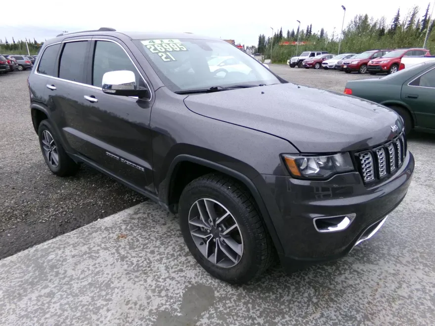 2021 Jeep Grand Cherokee Limited photo 1
