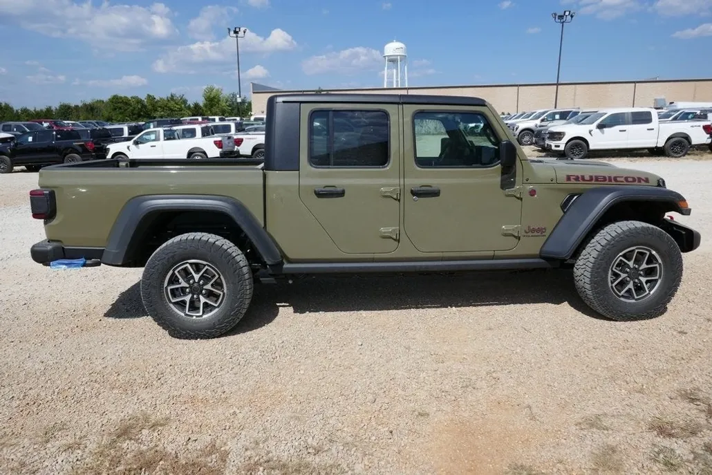 2025 Jeep Gladiator Rubicon photo 1