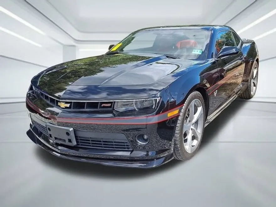 2015 Chevrolet Camaro 2LT photo 1
