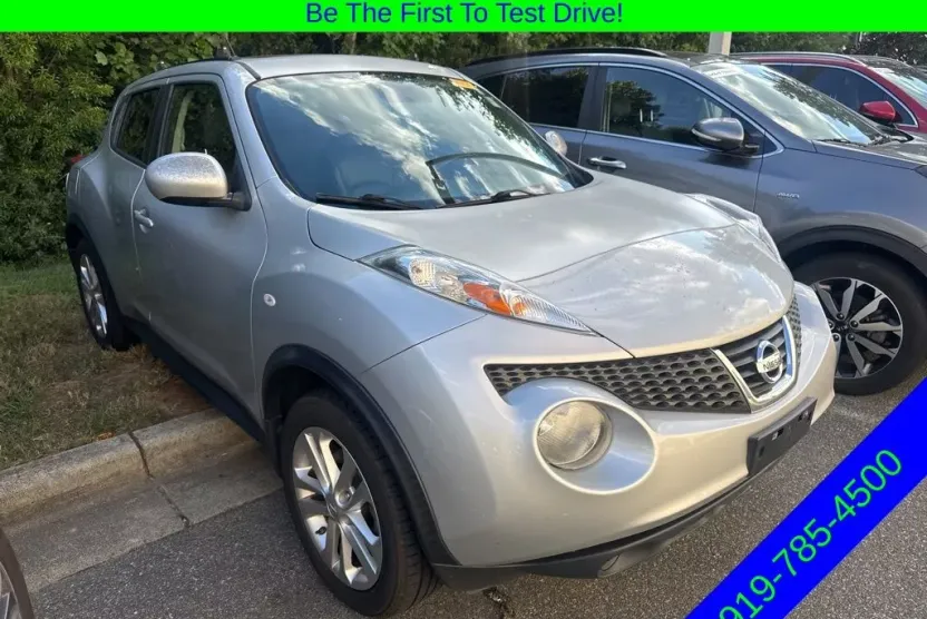 2014 Nissan Juke SL photo 1