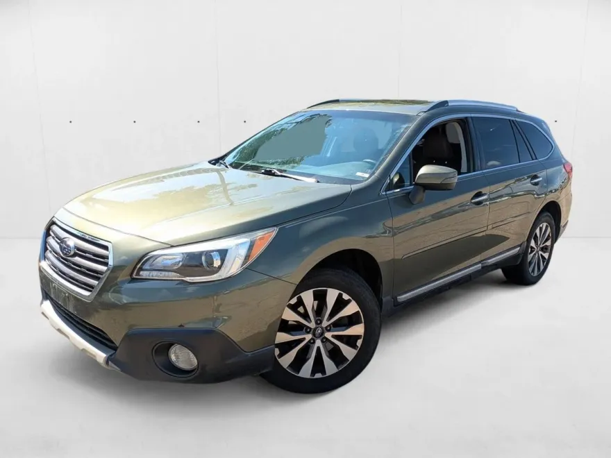 2017 Subaru Outback 2.5i Touring photo 1