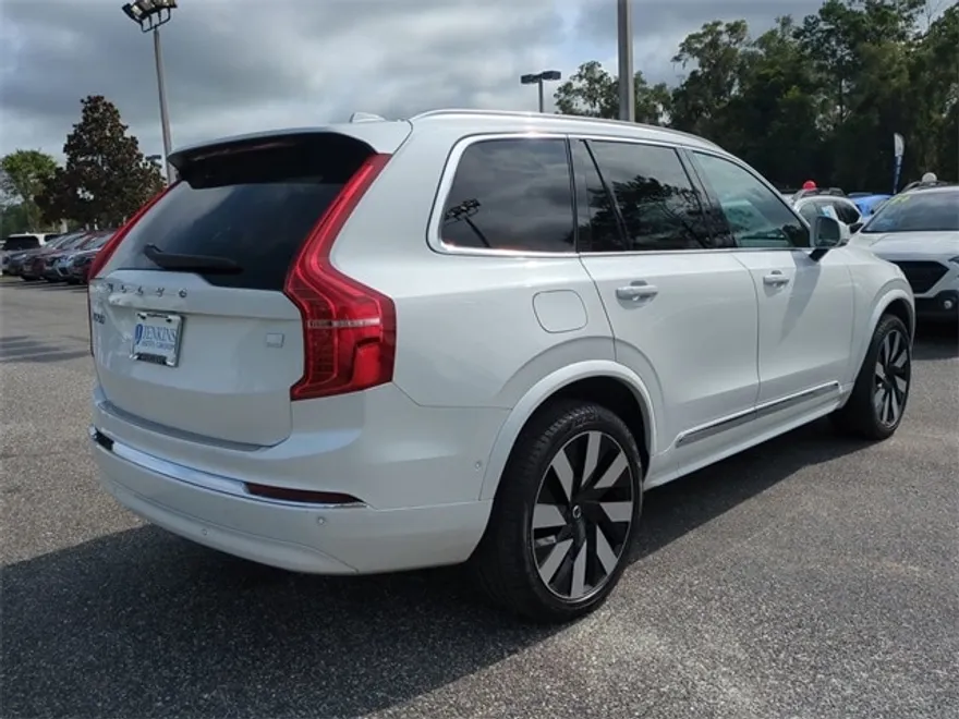 2023 Volvo XC90 Recharge Ultimate photo 1