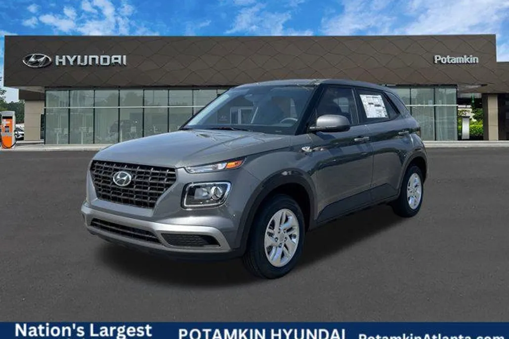 2025 Hyundai Venue SE photo 1