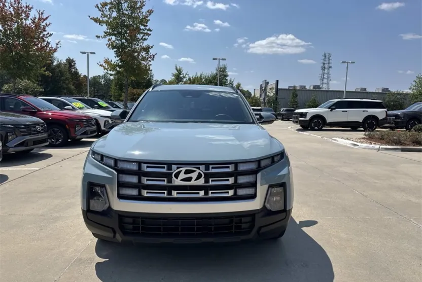2026 Hyundai Santa Cruz SEL photo 1