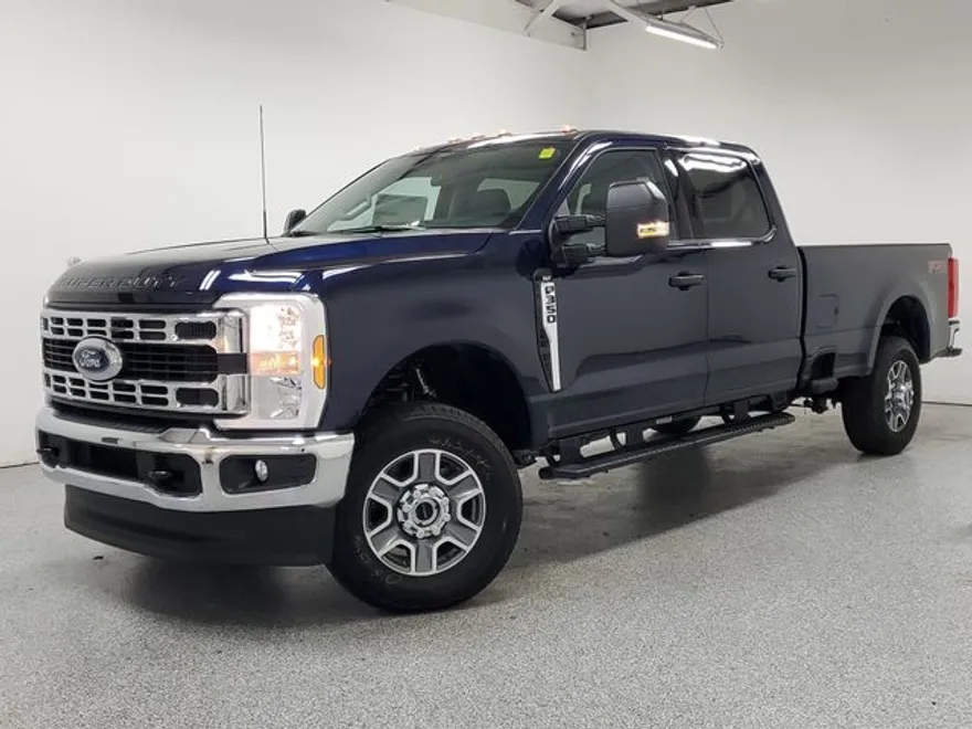 2025 Ford F-350 photo 1