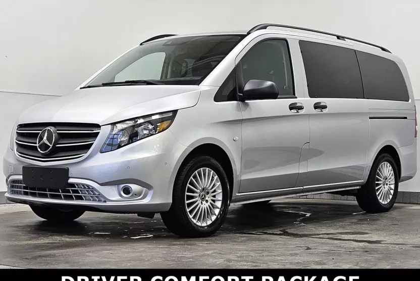 2023 Mercedes Benz Metris Passenger Van photo 1