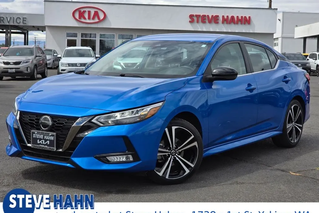 2023 Nissan Sentra SR photo 1