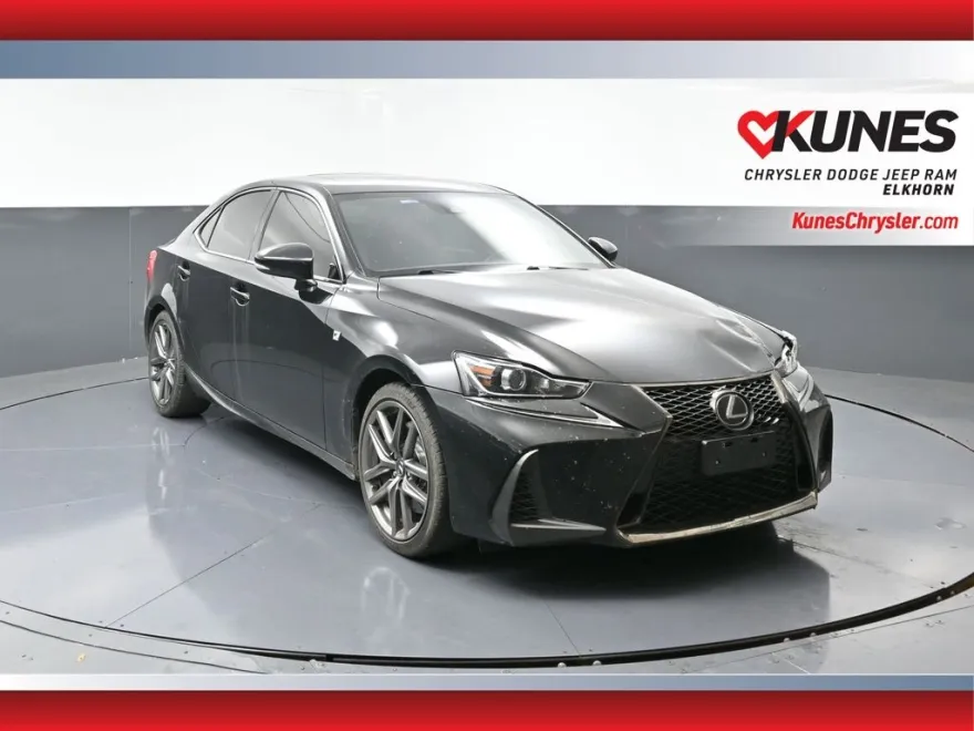 2017 Lexus IS 300 photo 1
