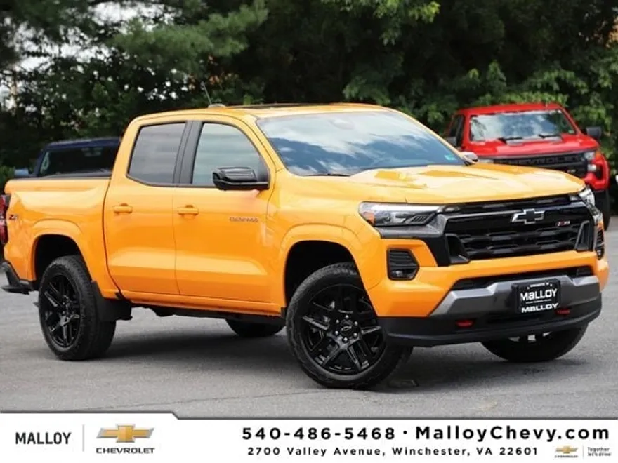 2025 Chevrolet Colorado Z71 photo 1