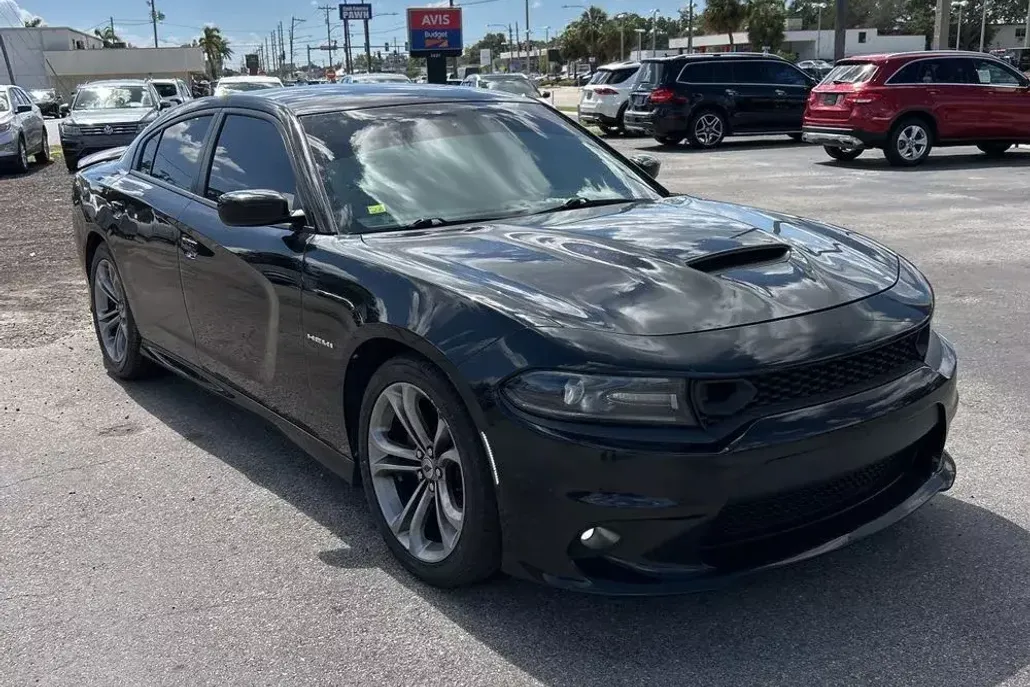 2020 Dodge Charger R/T photo 1