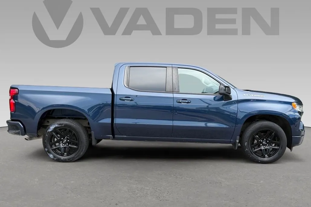 2022 Chevrolet Silverado 1500 RST photo 1