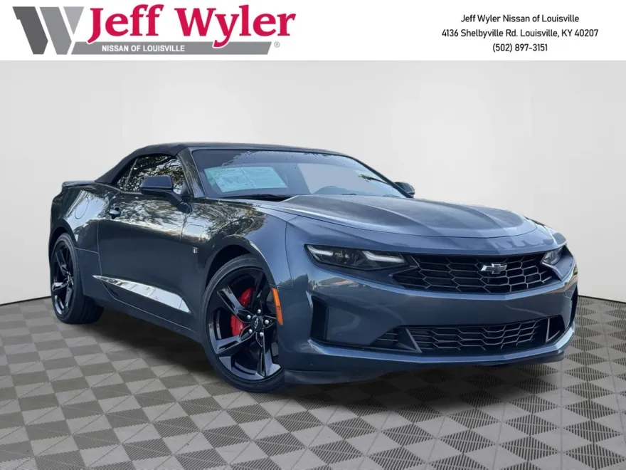 2022 Chevrolet Camaro 2LT photo 1