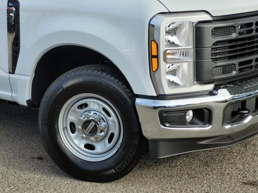 2024 Ford F-250 XL photo 1