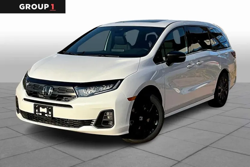 2025 Honda Odyssey photo 1