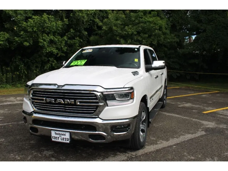 2023 Ram 1500 Laramie photo 1