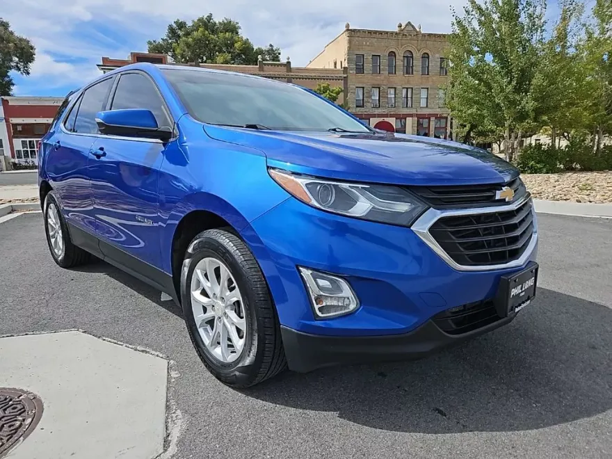 2019 Chevrolet Equinox LT photo 1