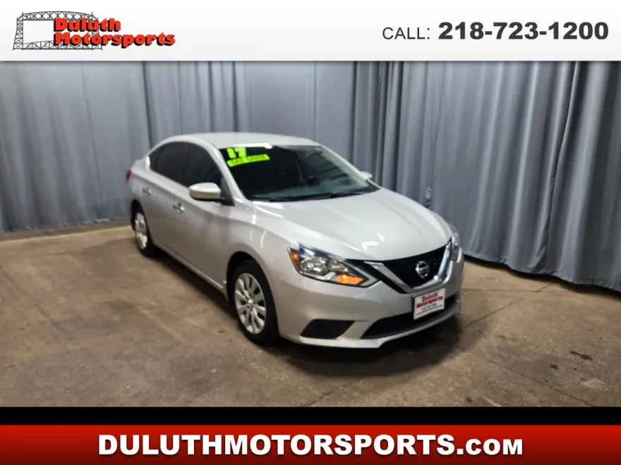2017 Nissan Sentra SV photo 1