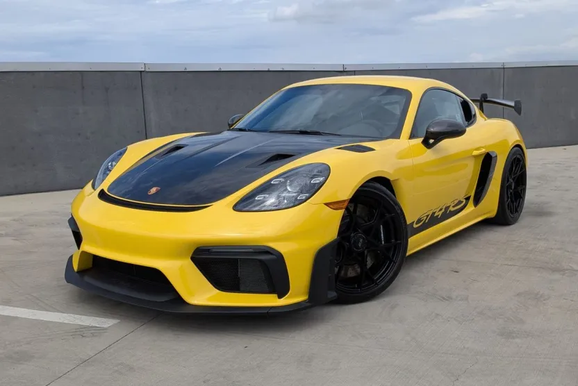 2023 Porsche Cayman GT4 RS photo 1