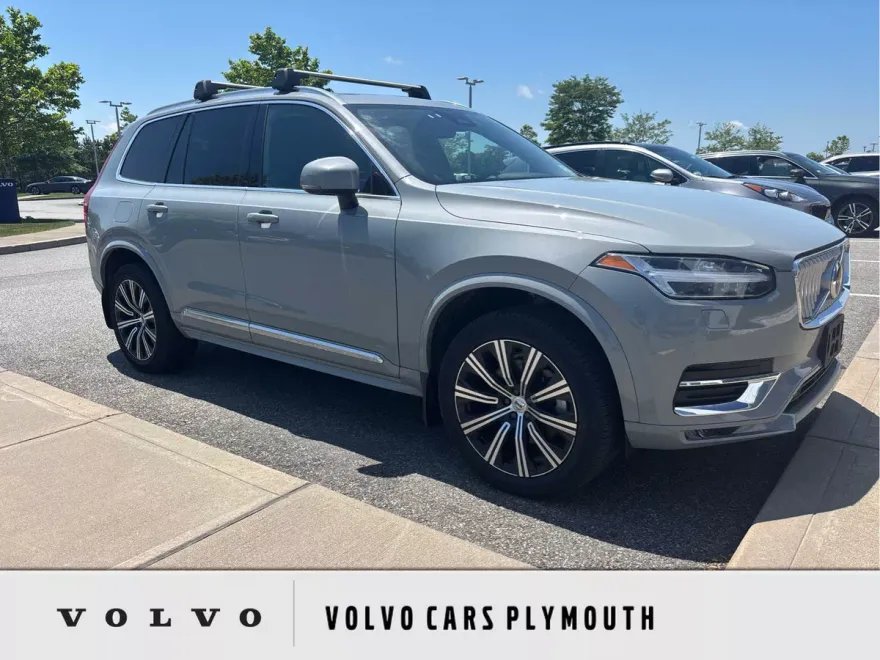 2024 Volvo XC90 B5 Core photo 1