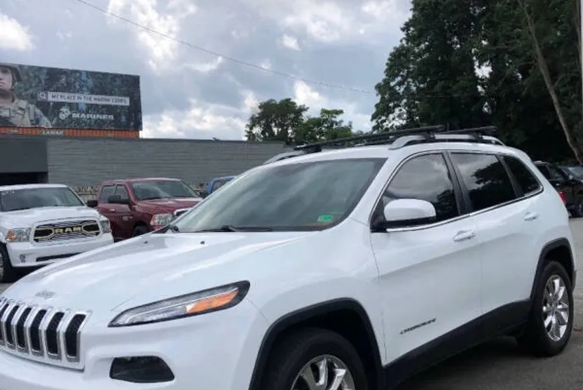 2015 Jeep Cherokee Limited photo 1