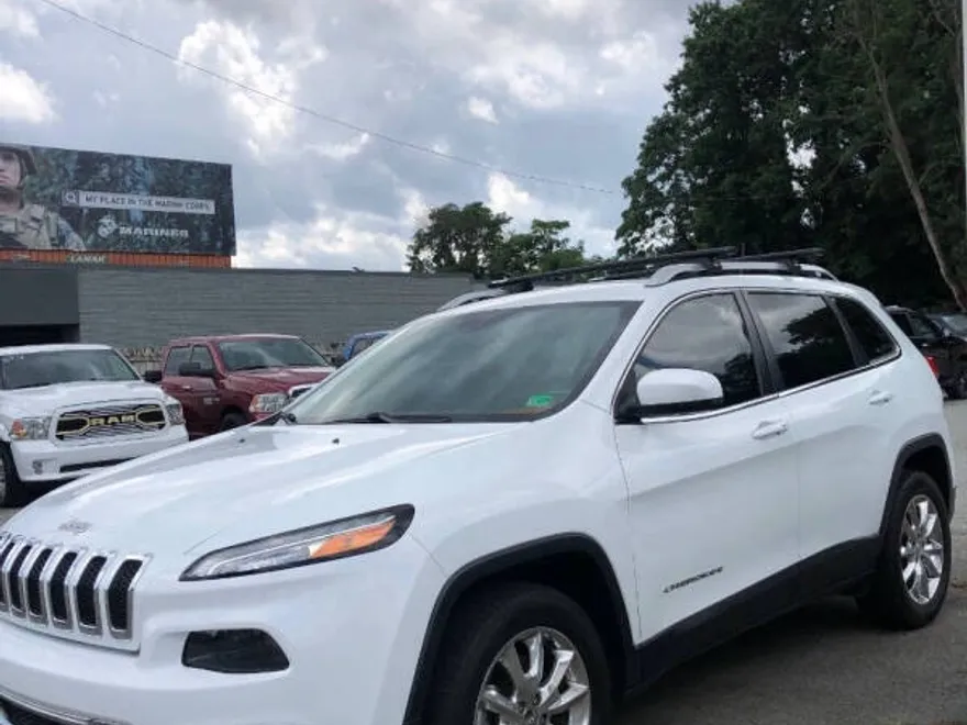2015 Jeep Cherokee Limited photo 1