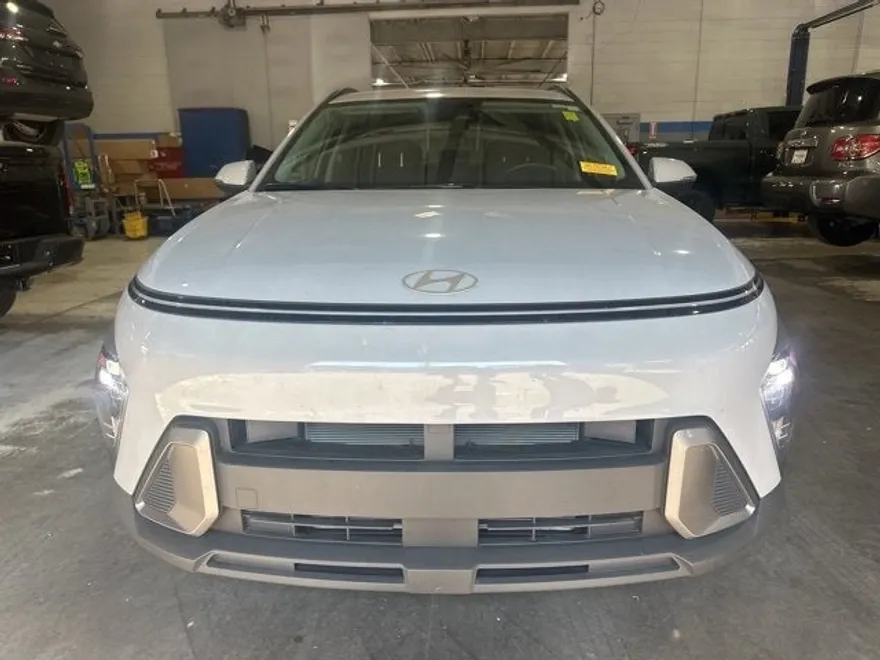 2024 Hyundai Kona SEL photo 1