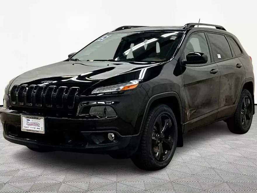 2015 Jeep Cherokee Latitude photo 1