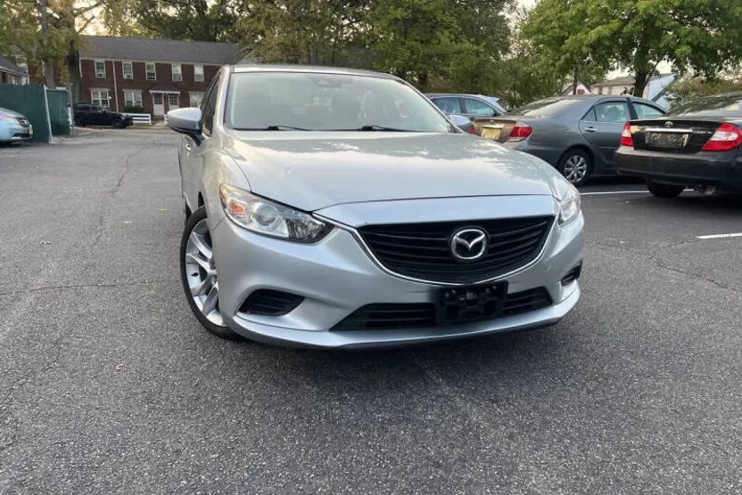 2017 Mazda Mazda6 Touring photo 1