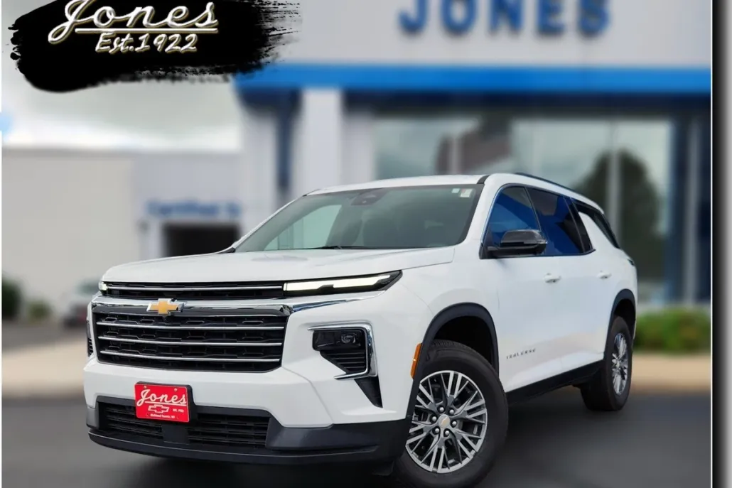 2024 Chevrolet Traverse photo 1