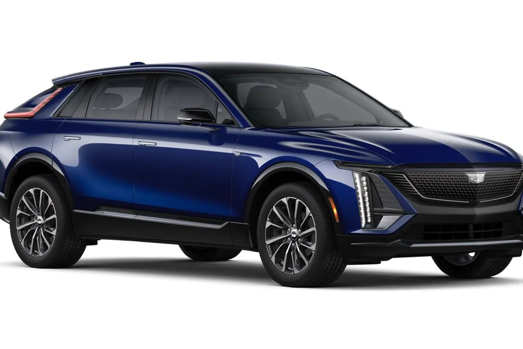 2026 Cadillac Lyriq Sport photo 1