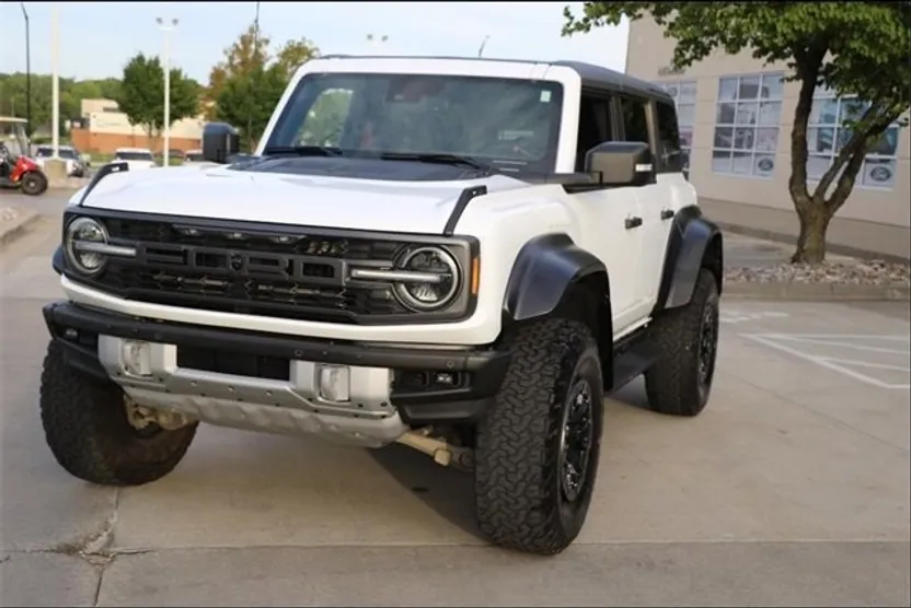 2022 Ford Bronco Raptor photo 1