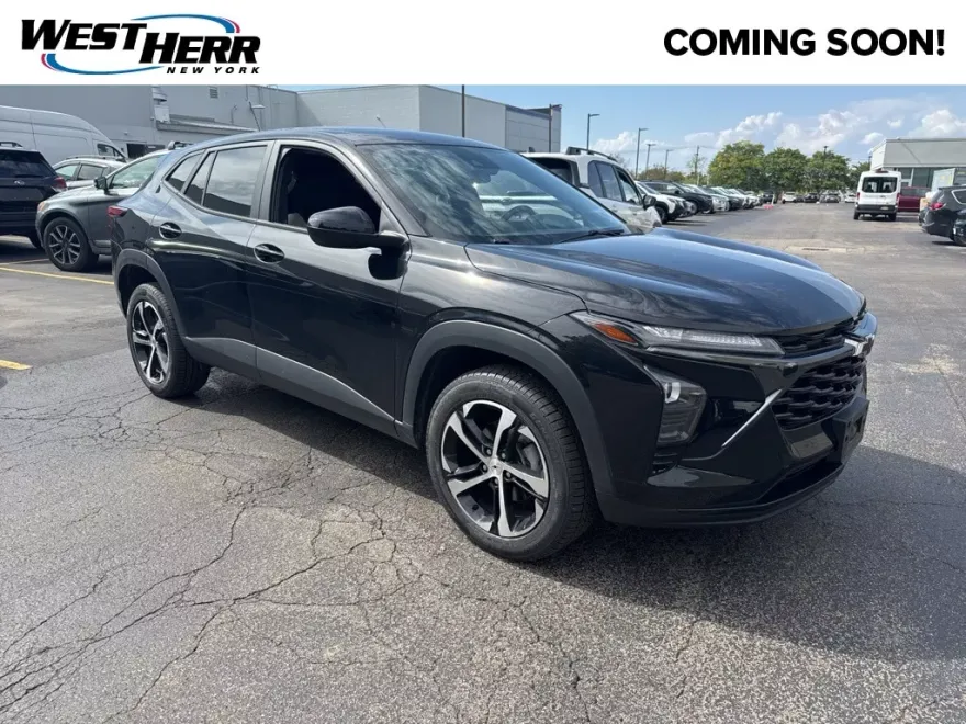 2024 Chevrolet Trax photo 1