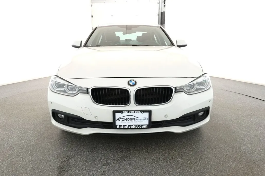 2018 Bmw 320i xDrive Sedan photo 1